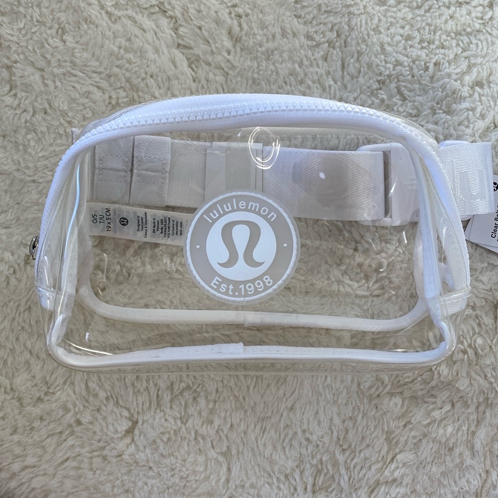 ❤️ Lululemon Clear Belt Bag 1L Logo White NWT
